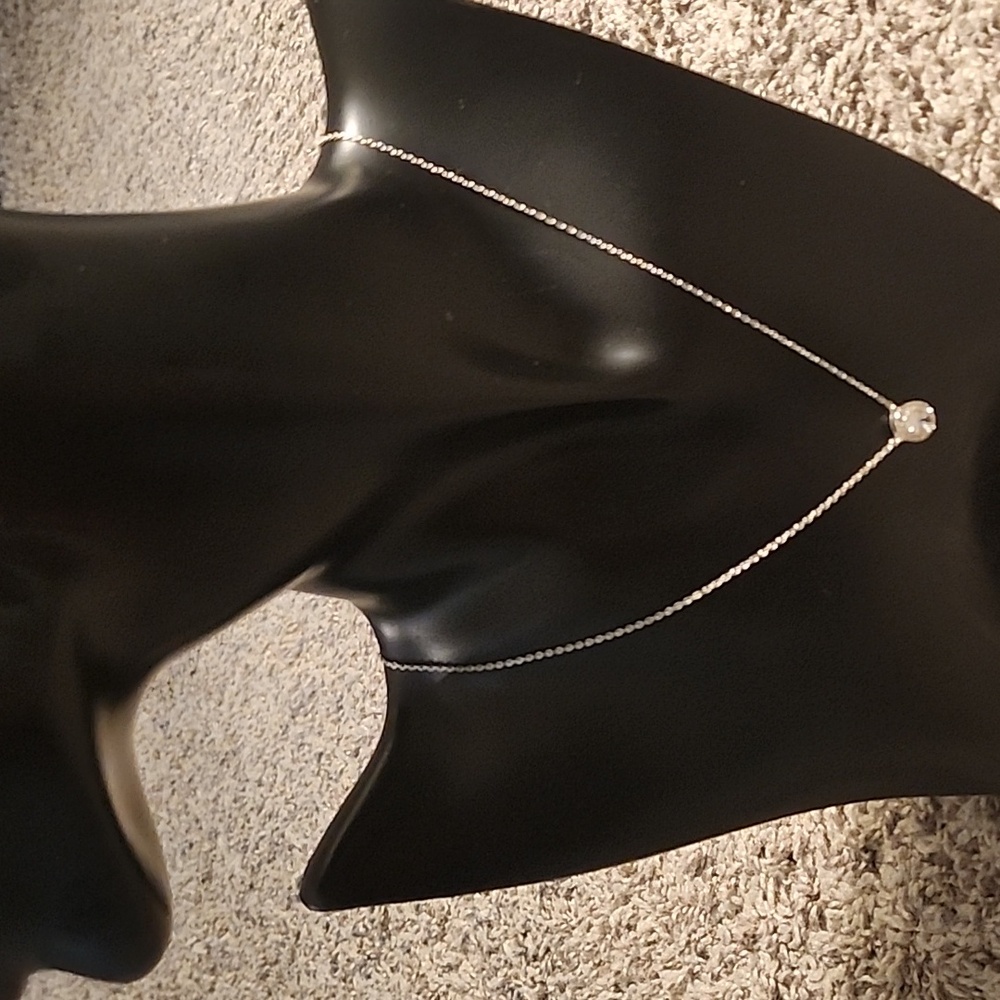 Charmed Aroma Necklace - Picture 1 of 4